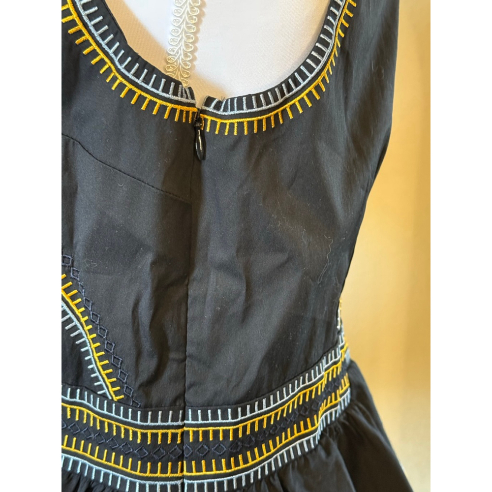 White House Black Market Embroidered Peplum Tank Top Black Size 12 NWT - Picture 3 of 5